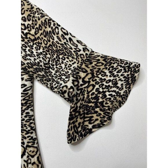 Croft & Barrow Animal Print Bell Sleeve Stretch‎ Top Sz Large - Picture 4 of 8